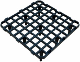 37707_reshetchatyy-pol-plastikovyy